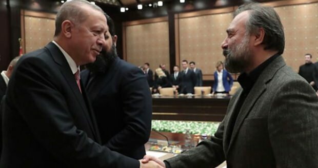 Președintele Erdoğan și Oktay Karnaca