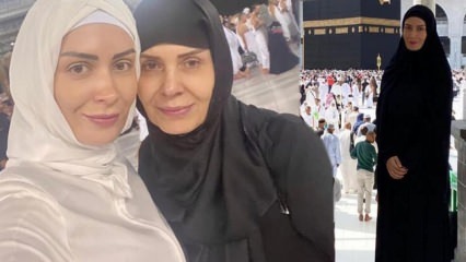 Modelul Irmak Atuk a mers la Umrah cu mama ei, Sevim Atuk!