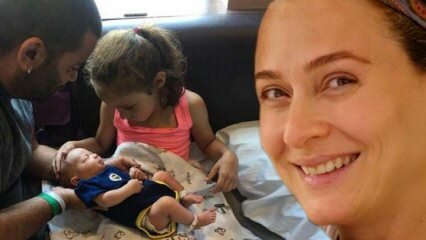 Noua mamă Ceyda Düvenci a arătat chipul fiului ei