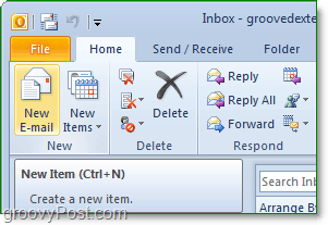 deschideți Outlook Office 2010 și apoi faceți clic pe noul buton de e-mail din panglica de acasă