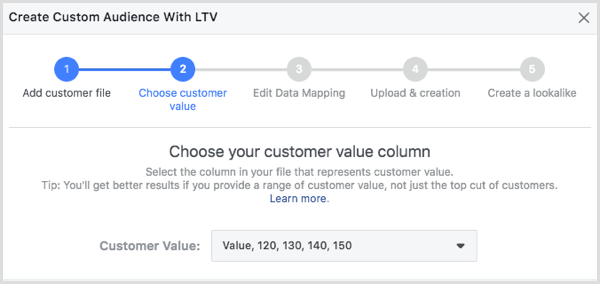 Alegeți coloana cu valoarea clientului în caseta de dialog Creare audiență client cu LTV.