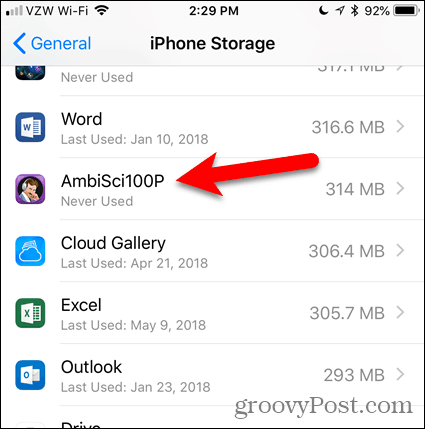 Atingeți aplicația sub iPhone Storage