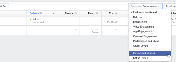 coloane de pânză cu informații statistice Facebook