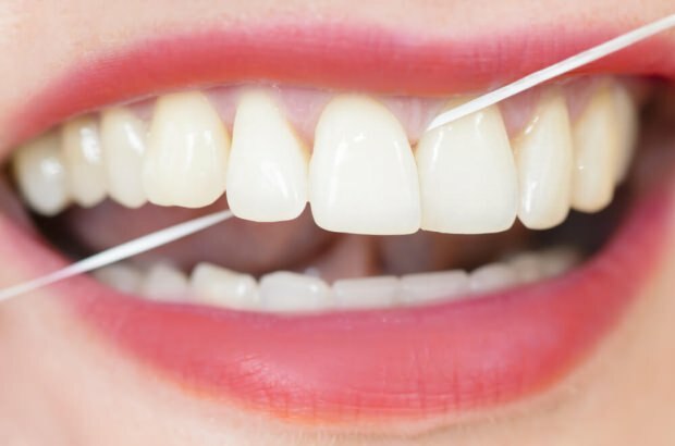 Trebuie să se folosească scobitori pentru curățarea orală și dentară?