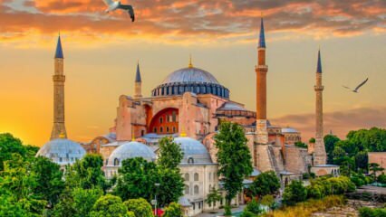 Unde și cum să ajungeți la Moscheea Hagia Sophia? În ce district se află Moscheea Hagia Sophia
