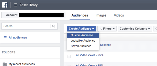 În Facebook Ads Manager, faceți clic pe Creați public și selectați Public personalizat din lista derulantă.