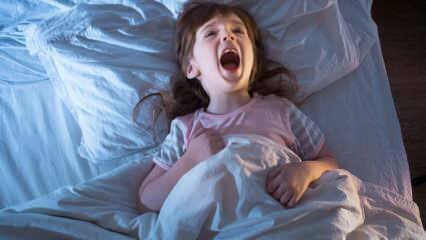 Cea mai eficientă rugăciune care trebuie citită copilului speriat! Teama de copilul care plânge în somnul lui de noapte