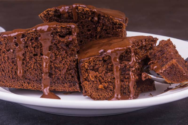 Brownie-ul cu sos de ciocolata se ingrasa? Rețetă practică și delicioasă Browni potrivită pentru dieta acasă