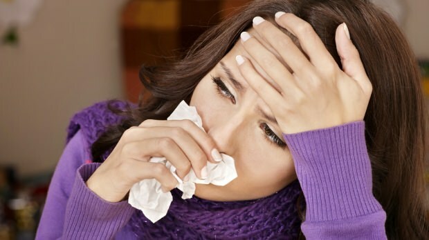 Ce este o alergie? Care sunt simptomele rinitei alergice? Câte tipuri de alergii există?