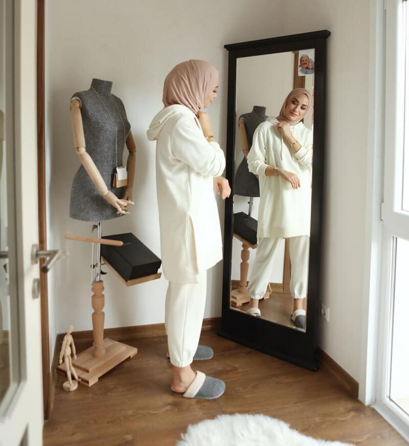 Cele mai populare seturi de trening în îmbrăcăminte hijab Cele mai frumoase costume de trening