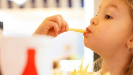 Adevăruri și greșeli în alimentația copilului
