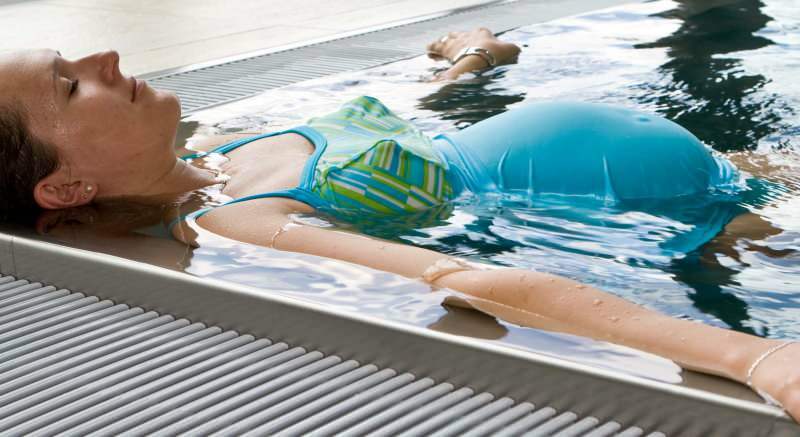 Poziții de înot în timpul sarcinii