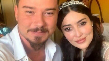 Faimoasa actriță Melike İpek Yalova s-a căsătorit cu Altuğ Gültan!