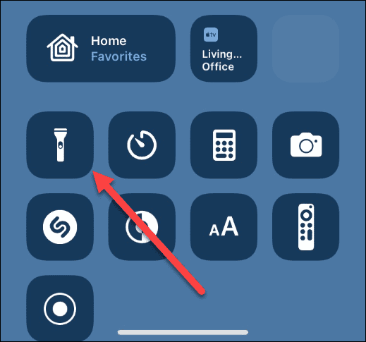 Centrul de control al lanternei iPhone
