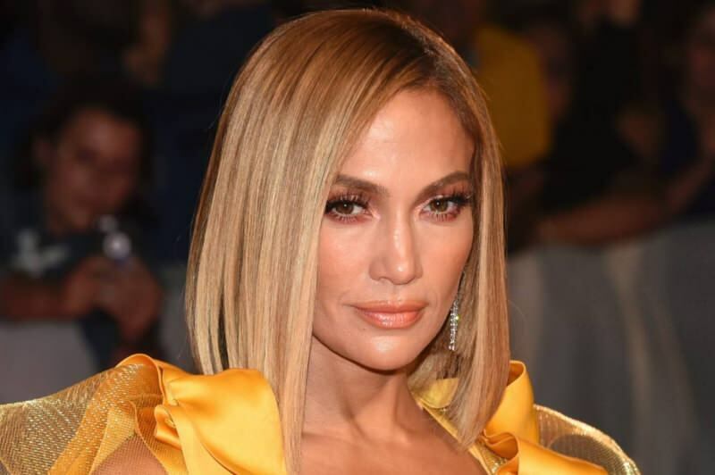 Celebra cântăreață Jennifer Lopez și-a suspendat nunta din cauza Coronavirusului!