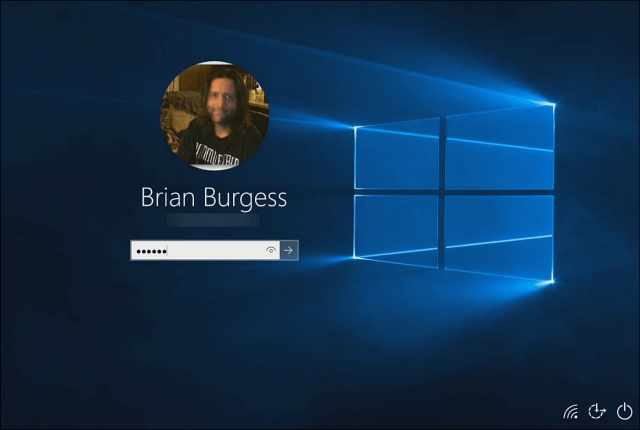 Ascundeți numele, fotografia și e-mailul de pe ecranul de conectare Windows 10