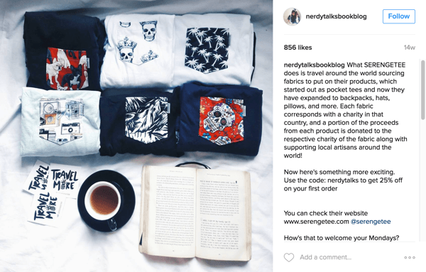 Nerdy Talks Book Blog prezintă produse Serengetee și informează adepții despre cauza pe Instagram.