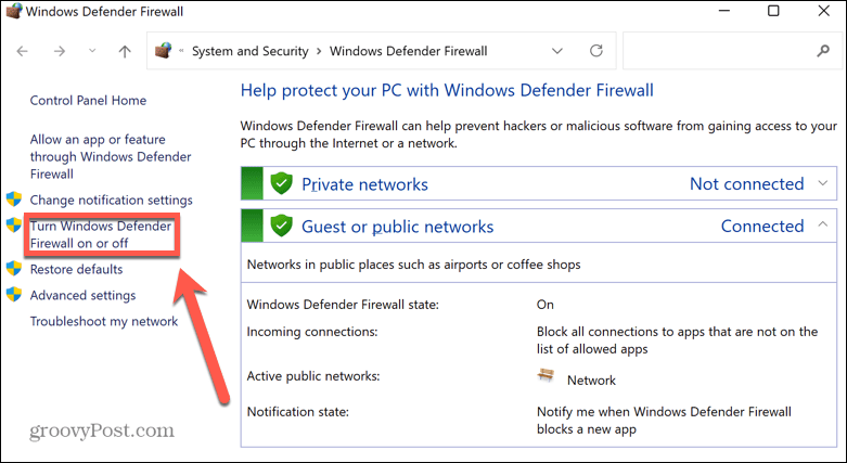 Windows 11 dezactivează firewall-ul