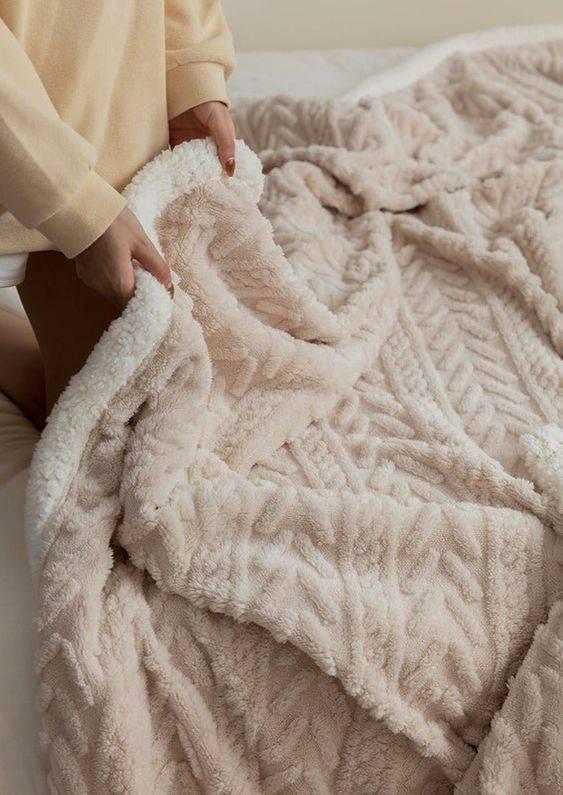 Lucruri de luat în considerare atunci când cumpărați o pătură