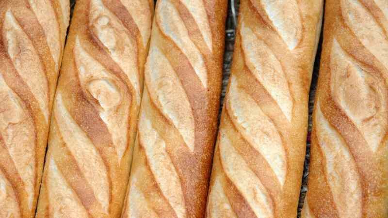 Ce înseamnă franceza? Cum se face pâine franceză? Prepararea pâinii franceze acasă