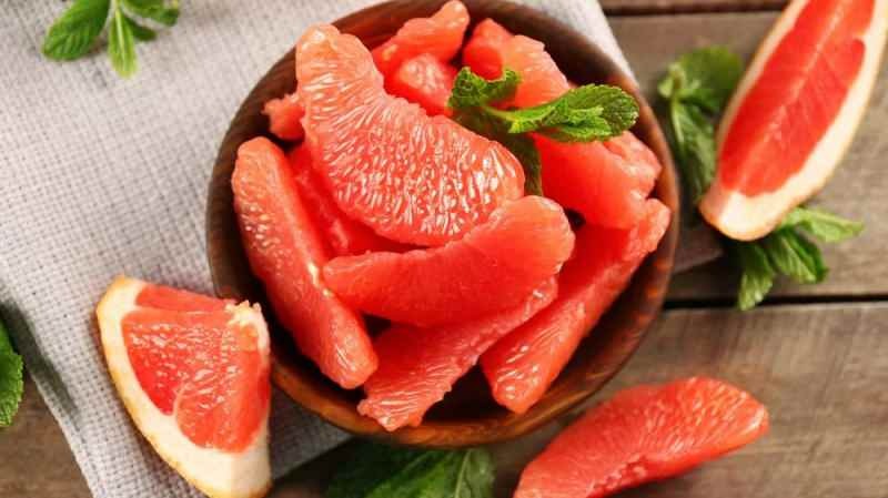 Sucul de grapefruit arde grăsimi, pierderea în greutate cu grepfrut! Dacă îl consumi după masă ...