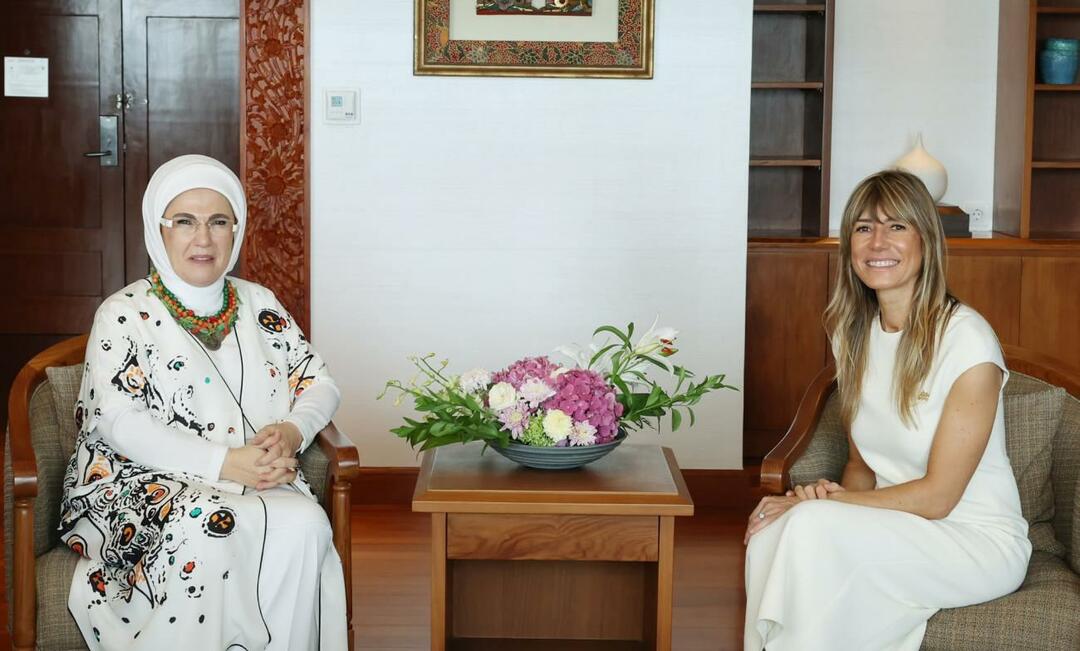 Emine Erdoğan sa întâlnit cu soțiile liderilor din Bali