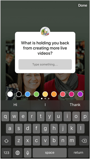 Adăugați autocolante cu întrebări la poveștile dvs. Instagram pentru a vă chestiona publicul într-un mod discret.