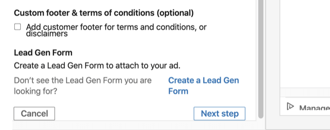 Opțiunea Lead Gen Form în secțiunea Informații de bază din configurarea anunțurilor de conversație LinkedIn