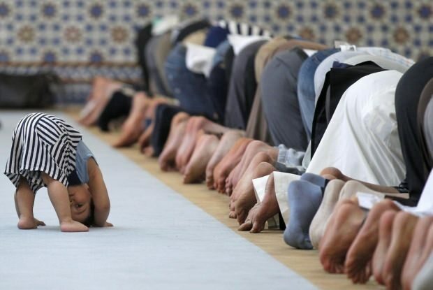 Cum să înveți copiii Rugăciunea și Coranul? Educație religioasă la copii ...
