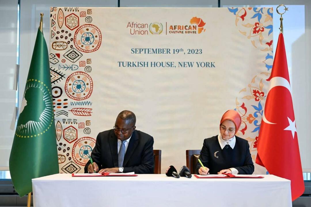 A fost semnat un memorandum de înțelegere între Asociația Casei Culturii Africane și Uniunea Africană