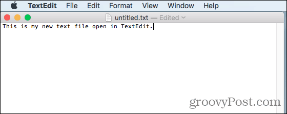 Fișier text deschis în TextEdit pe Mac