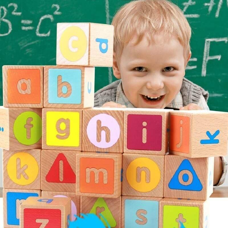 Cum sunt învățați copiii alfabetul? Activități alfabetice