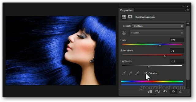 Culoarea părului albastru Photoshop ajustarea stratului de saturație nuanță adaugă efect tutorial