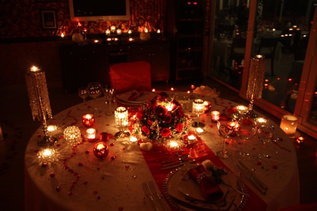 Propunere de căsătorie pentru lumânări
