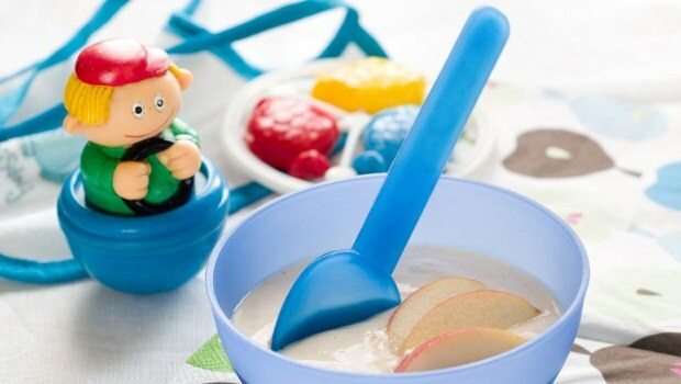 Reteta de piure de fructe cu iaurt pentru bebelusi