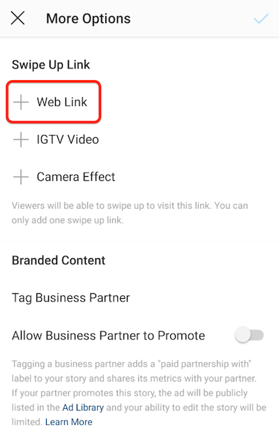 opțiunile meniului Instagram pentru a adăuga un link glisat în sus cu opțiunea de link web evidențiată