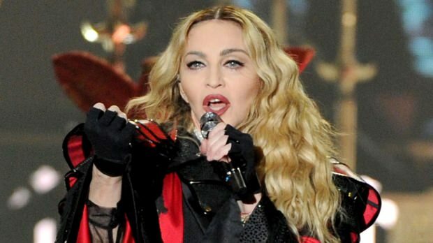 Numită Madonna: cânt pe scena criminalilor