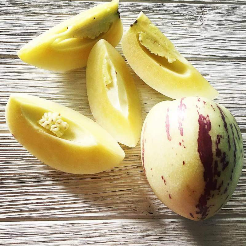 fructul pepino este bogat în vitamina C
