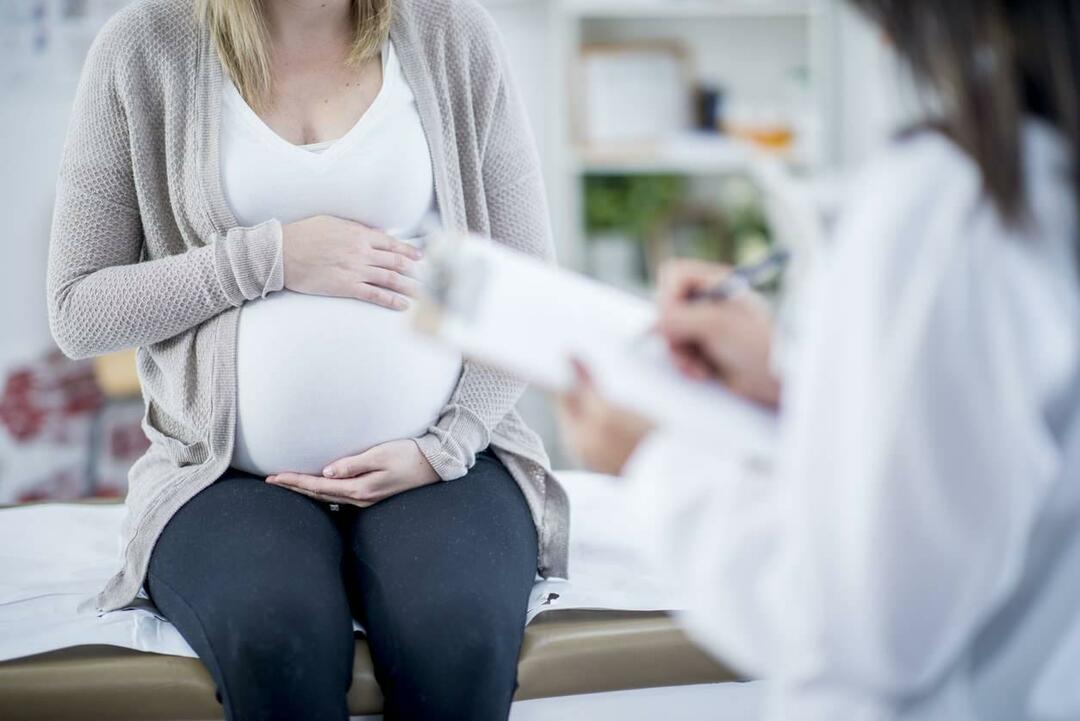 gravida mergand la psihiatru