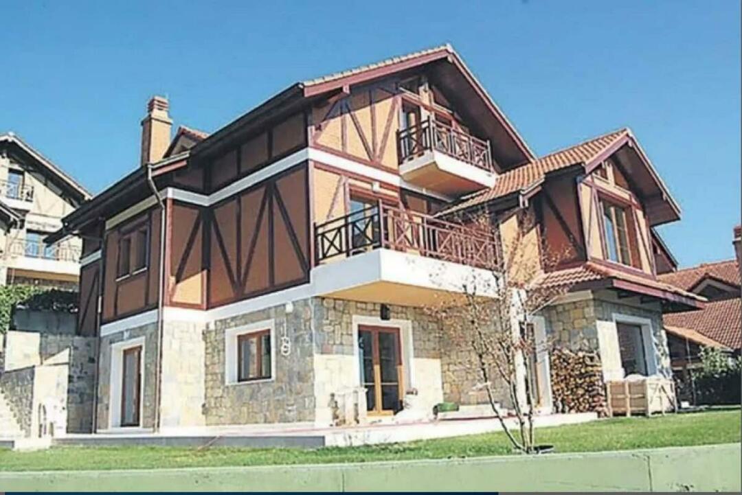 Casa aceea i-a separat pe Hadise de Mehmet Dinçerler? „Casa sinistră” a divorțat de cel de-al doilea cuplu
