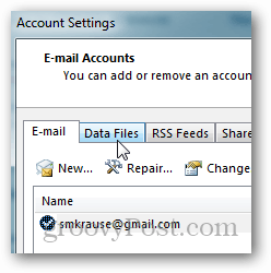 cum se creează fișierul pst pentru Outlook 2013 - faceți clic pe fișierul de date
