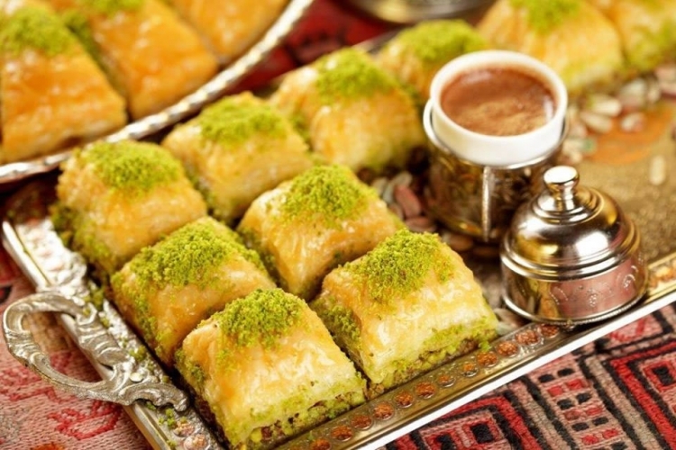 Cum se face șerbetul baklava?