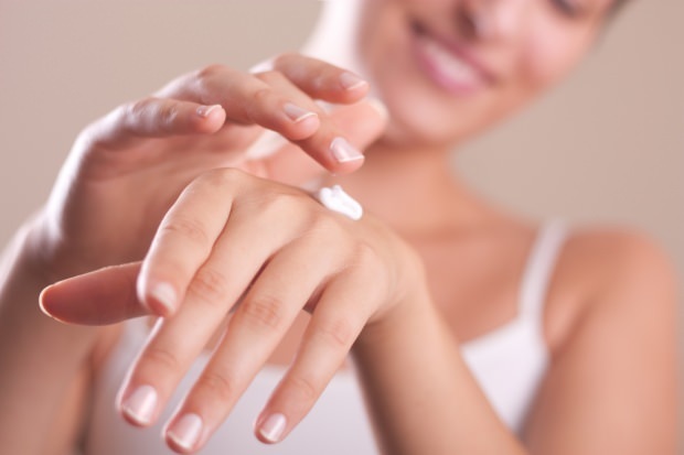 cum să faci îngrijirea mâinilor