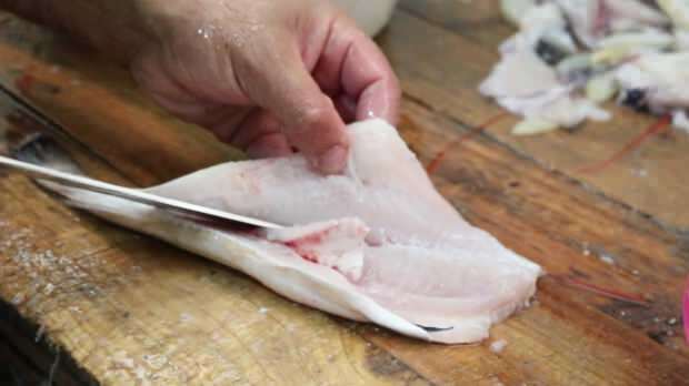 Cum se curăță ghiozdanul? Soluție practică pentru desfacerea peștilor