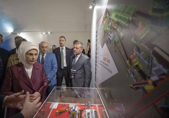 Prima Doamnă Erdoğan la deschiderea proiectului de transformare în Kentpark!