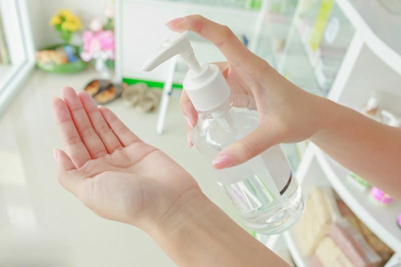 Cum se face dezinfectantul mâinilor cu metode naturale acasă?