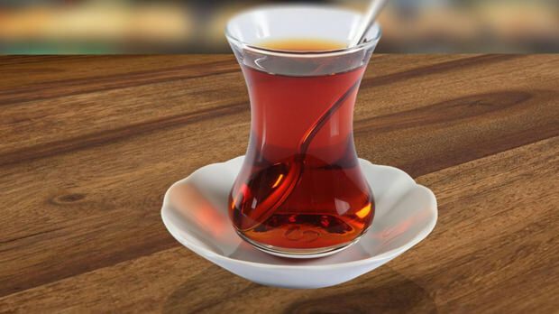 Ce se întâmplă dacă bei 20 de căni de ceai pe zi?