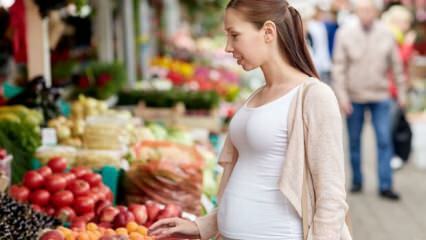 Cum să fii hrănit în primul trimestru de sarcină?
