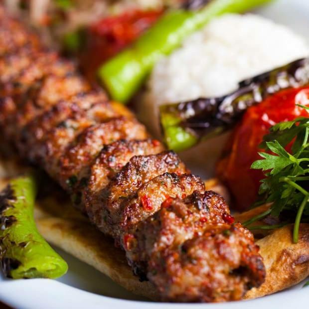 Câte calorii în Adana Kebab