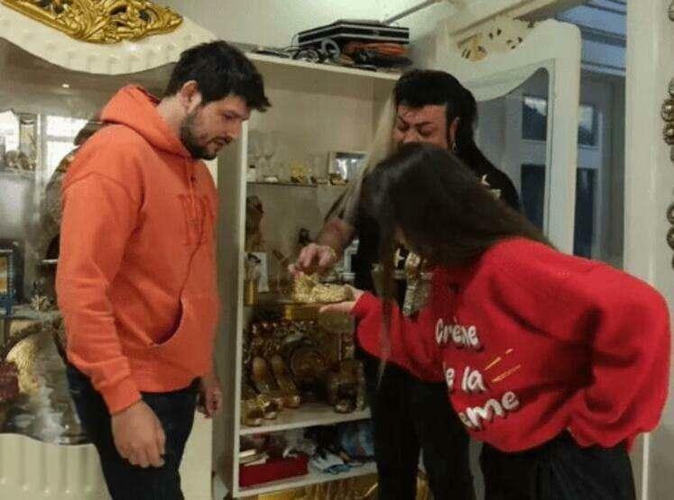 Fırat Albayram și Ceyda Town Cobra au vizitat casa lui Murat 